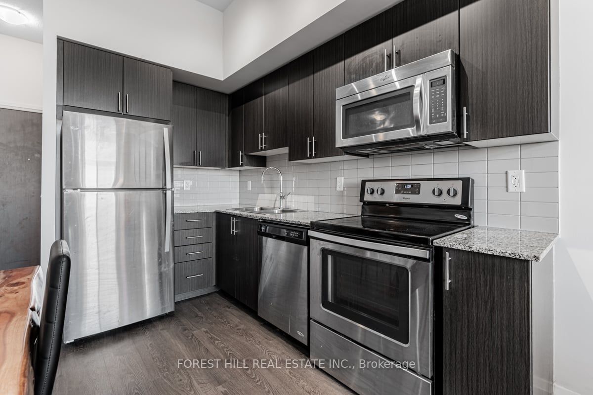 7900 Bathurst St, unit 614 for rent