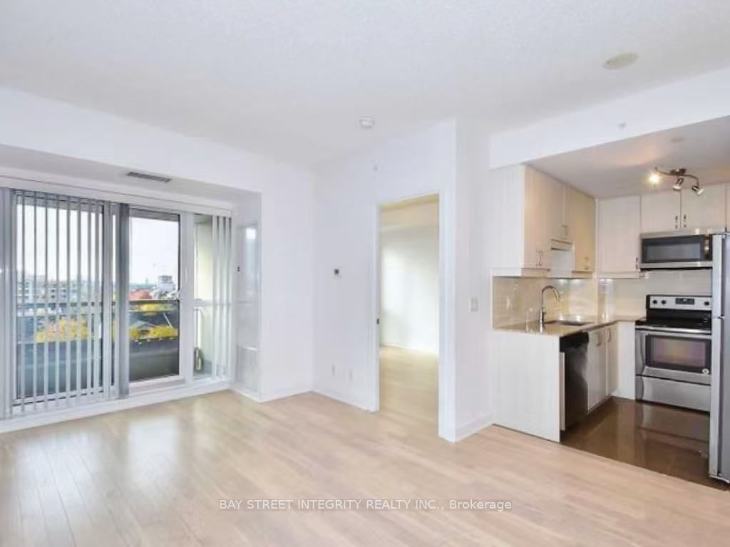 9199 Yonge St, unit 601SE for rent