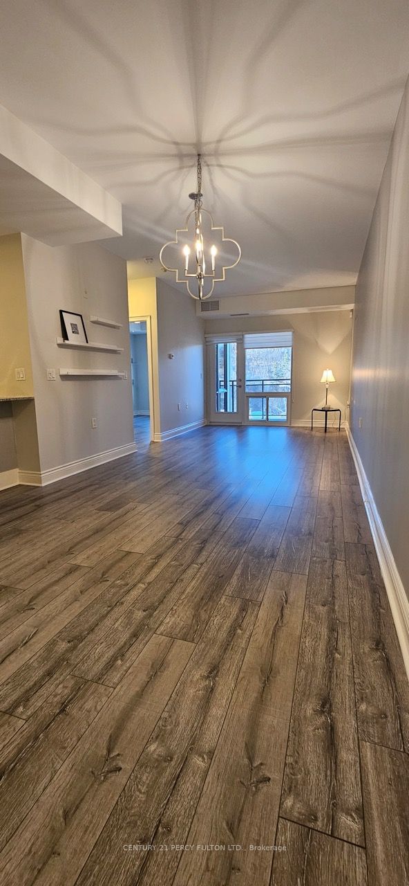 8201 Islington Ave, unit 406 for rent