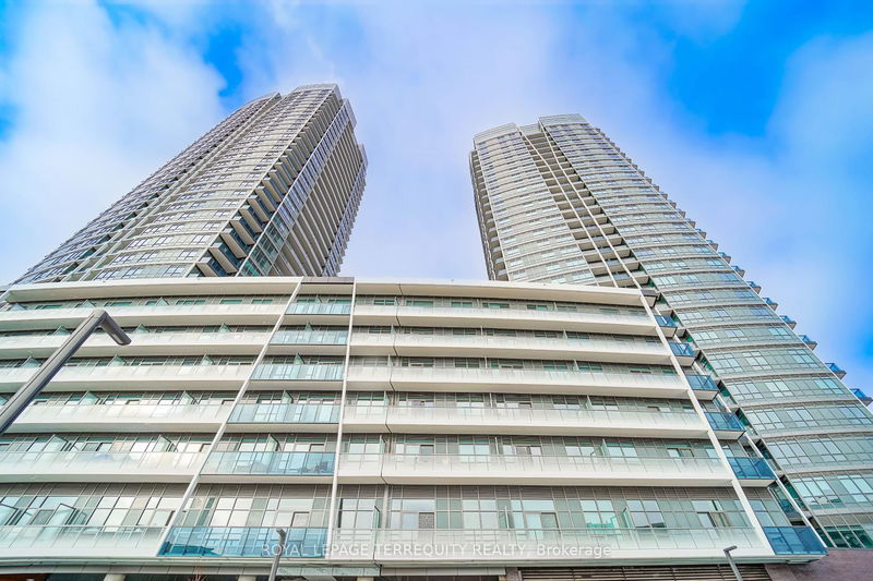 50 Upper Mall Way, unit 2612 for rent