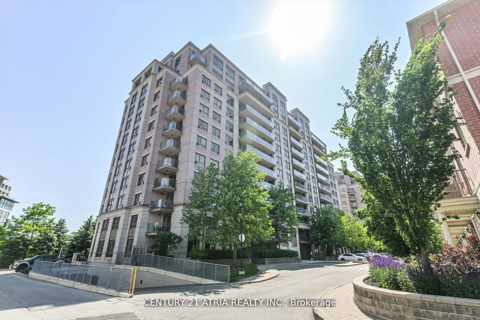 39 Galleria Pkwy, unit 609 for rent