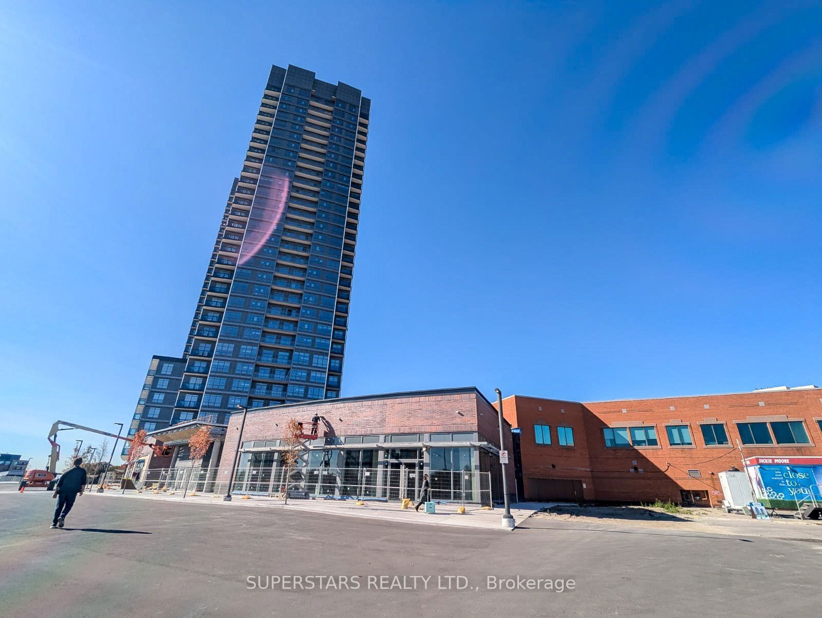 50 Upper Mall Way, unit B-2303 for rent