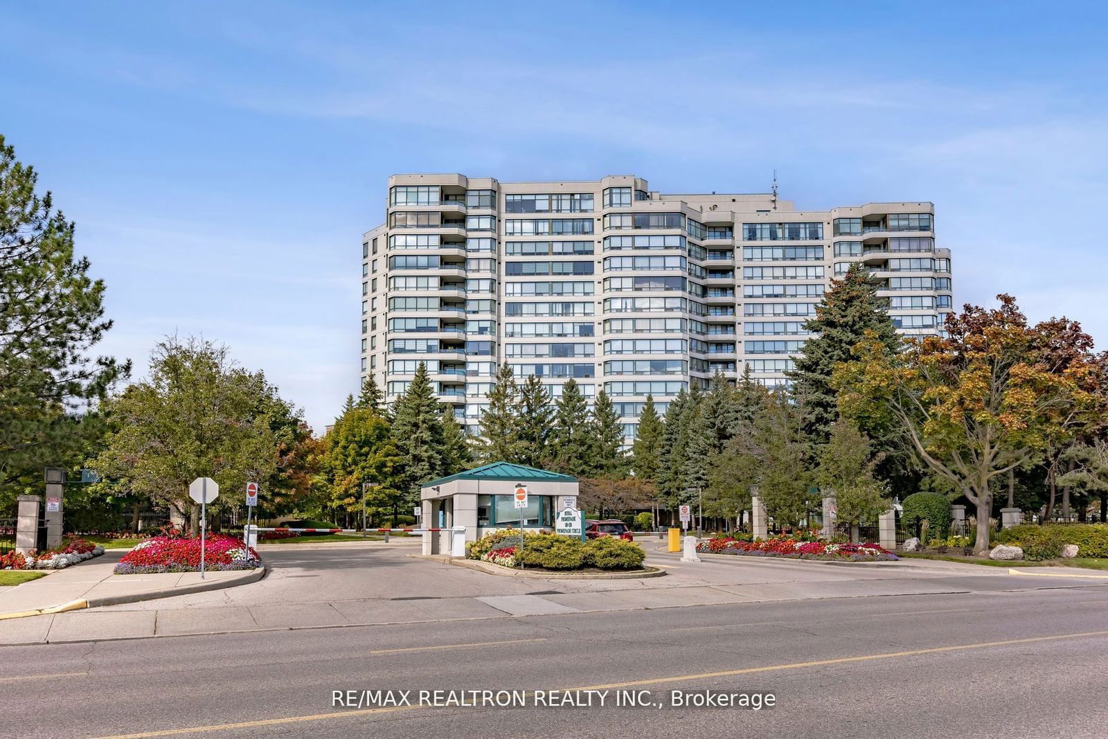 120 Promenade Circ, unit 406 for sale