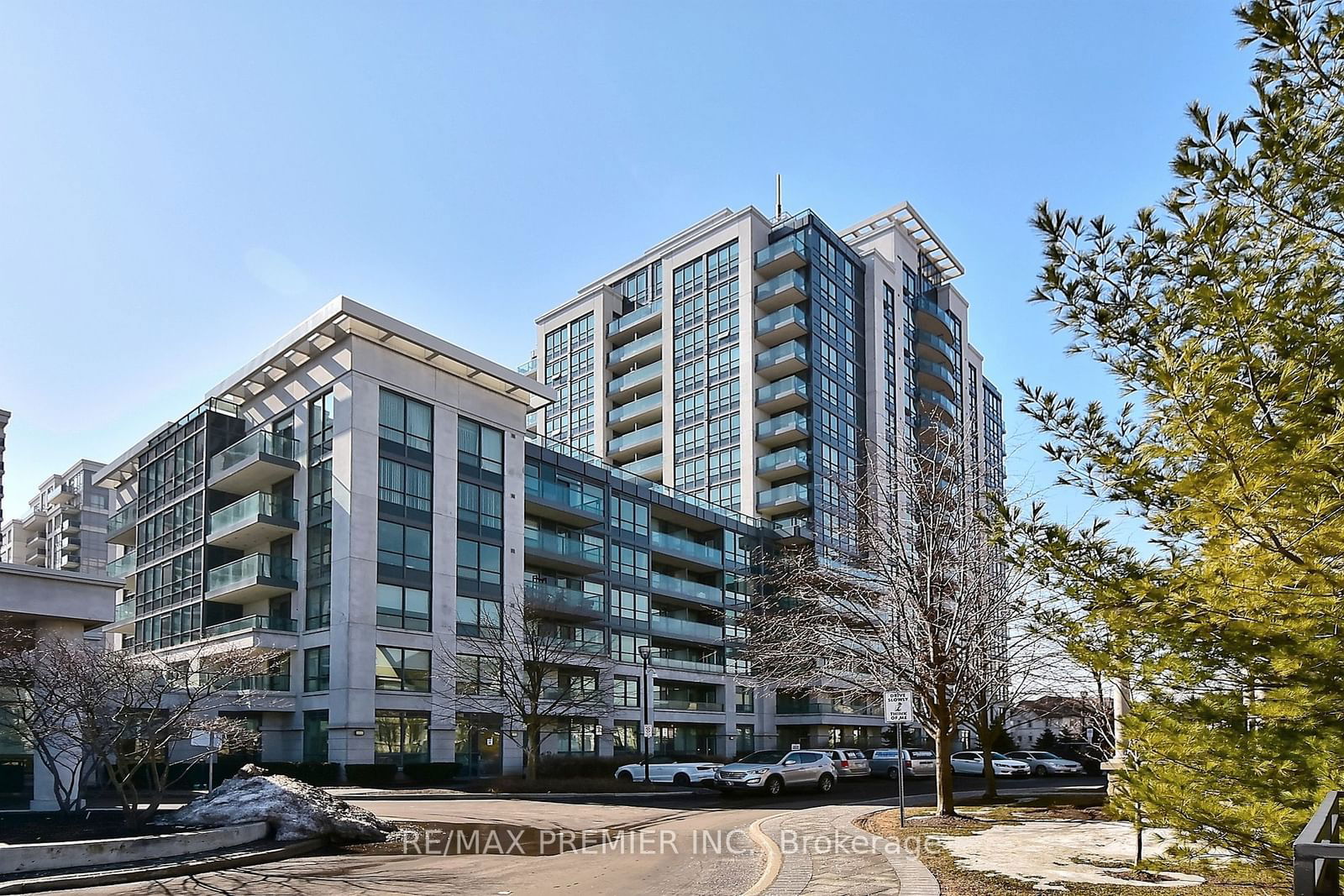 30 North Park Rd, unit 209 for sale