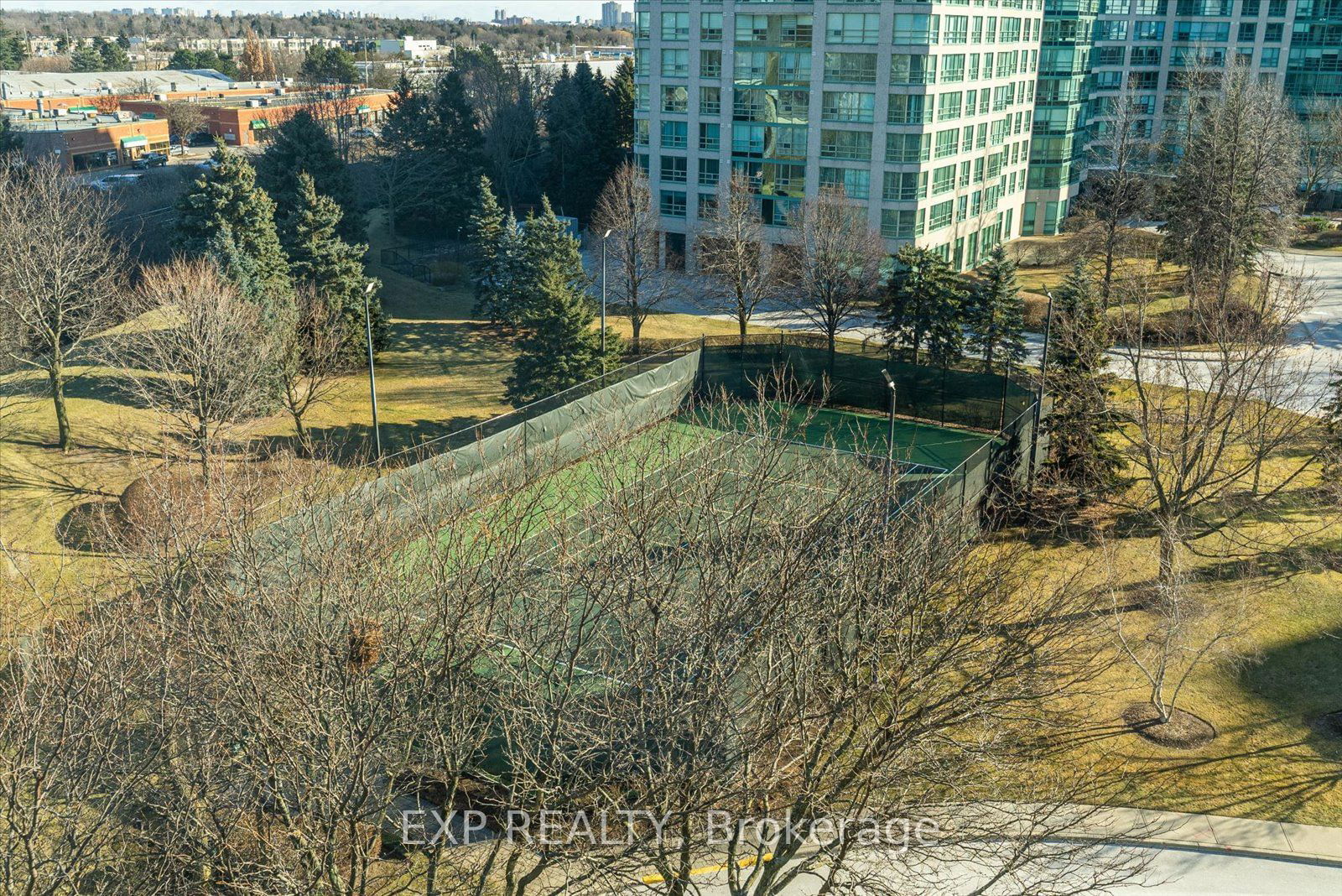 7905 Bayview Ave, unit 705 for sale