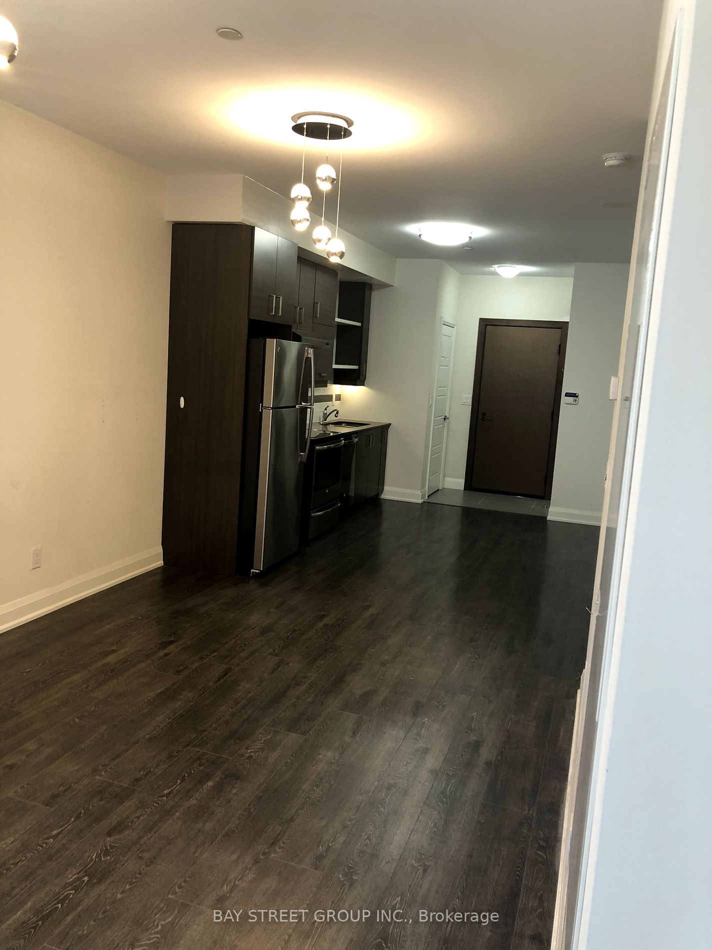 1 Uptown Dr, unit 101 for rent