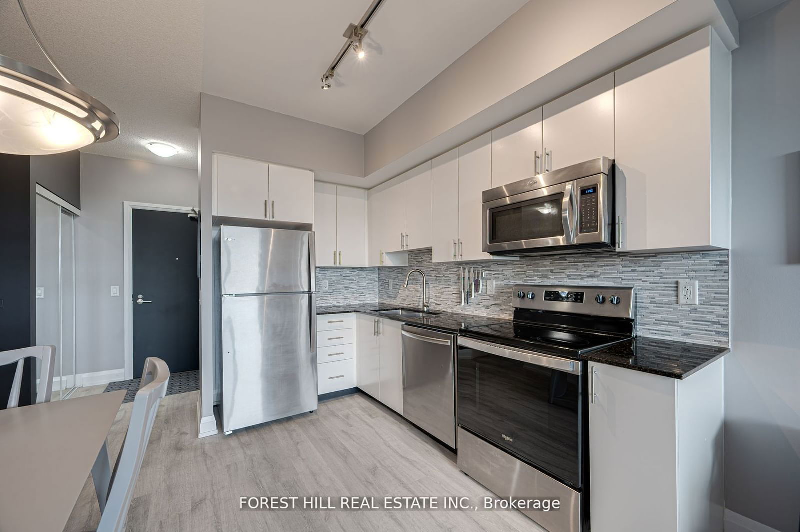 7900 Bathurst St, unit 514 for sale