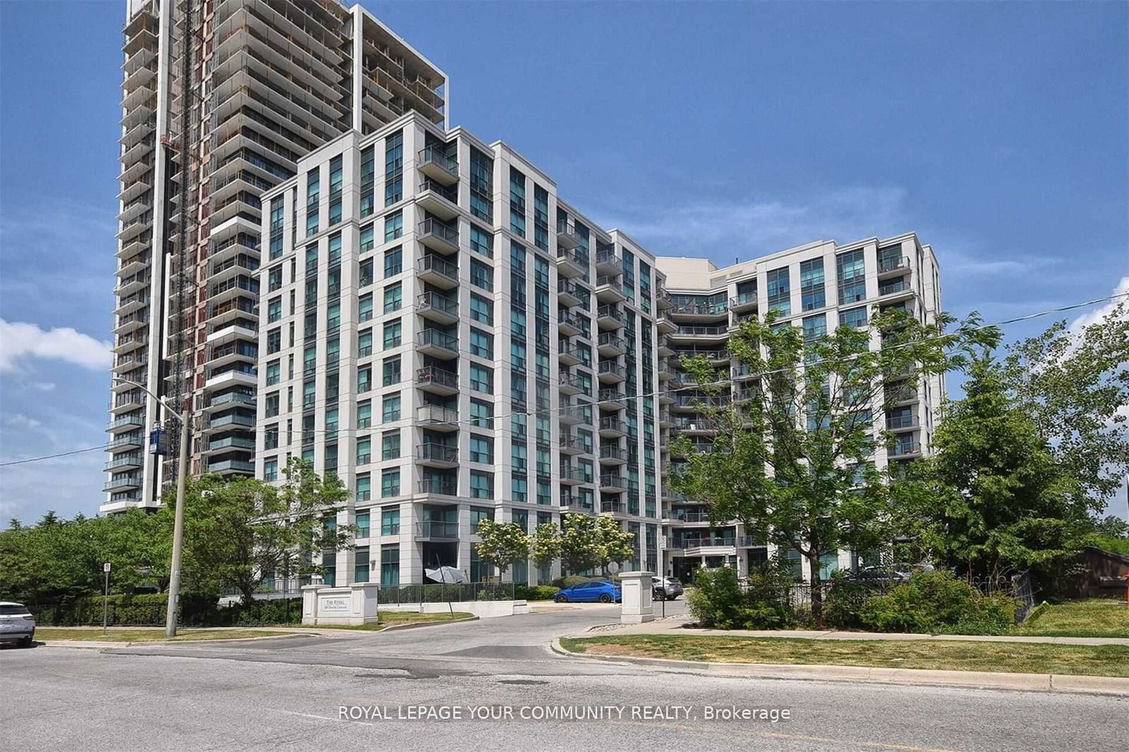 185 Oneida Cres, unit 1119 for rent