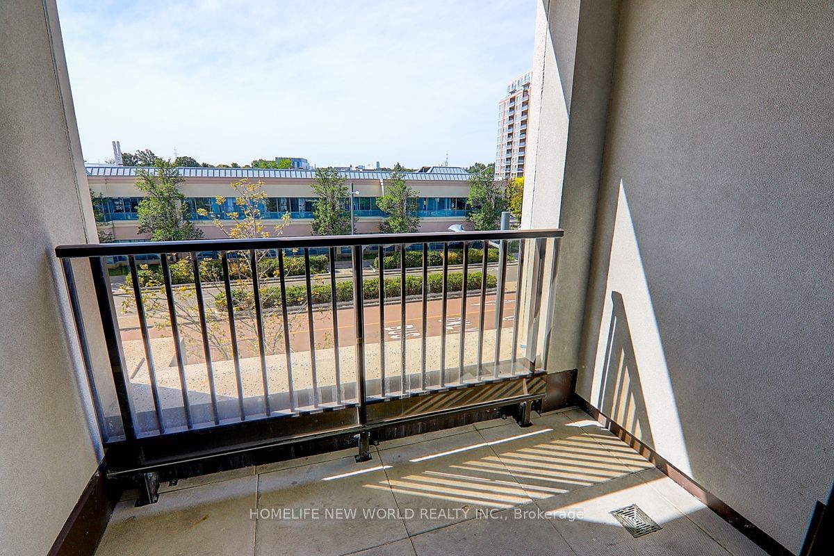 89 South Town Centre Blvd, unit A 305 for sale