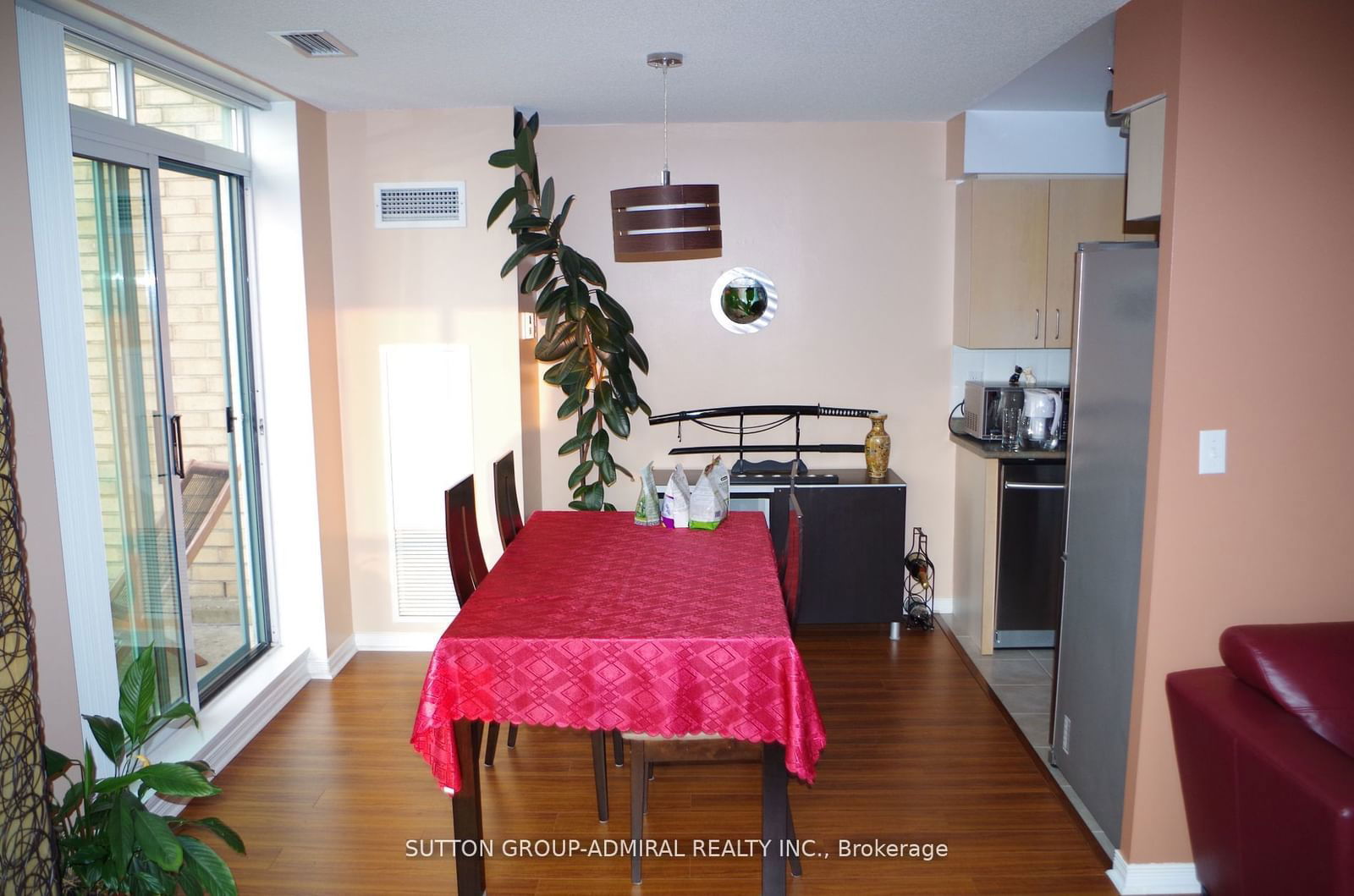 3 Ellesmere St, unit PH18 for rent