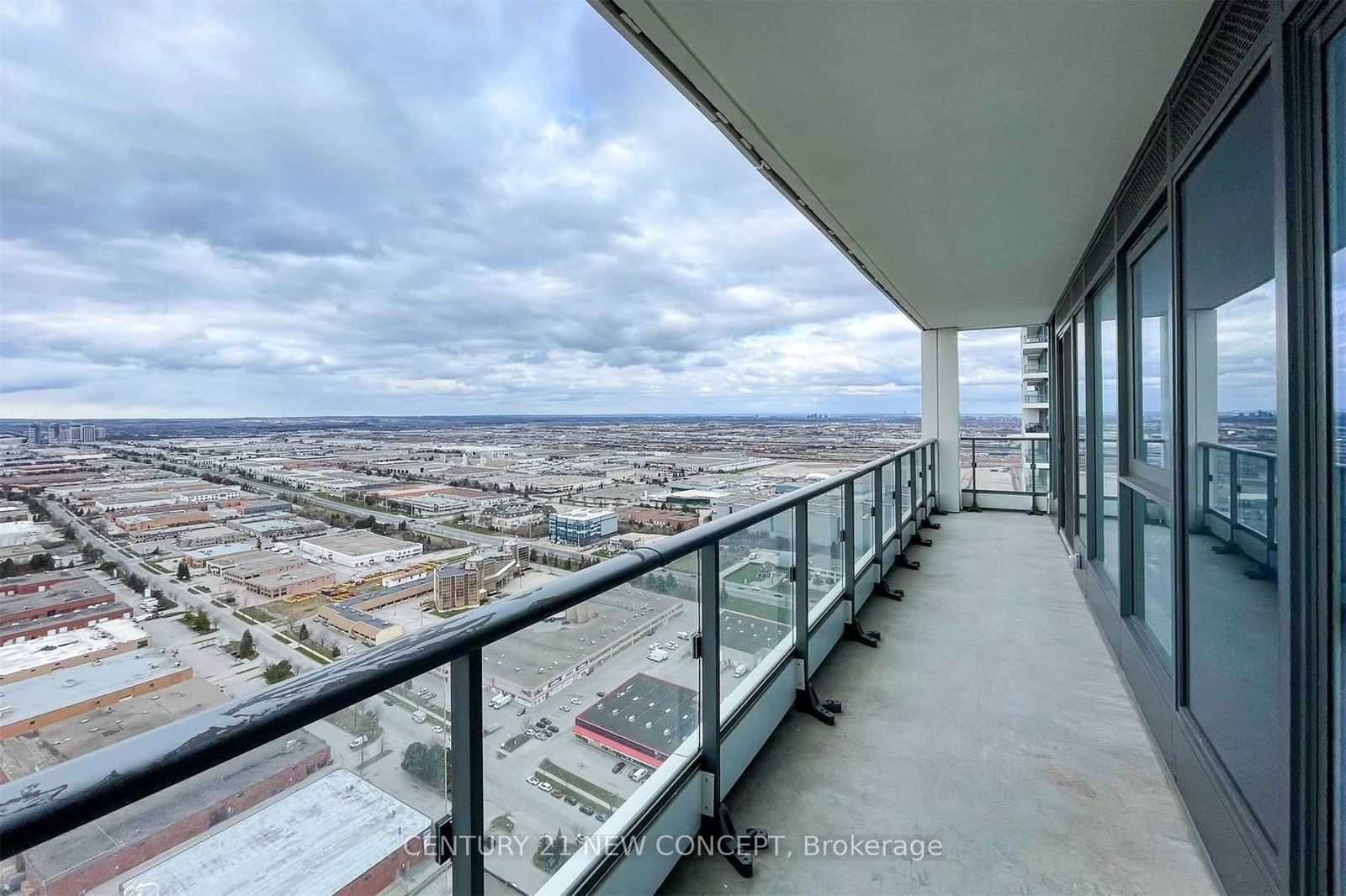 898 Portage Pkwy, unit 2902 for sale