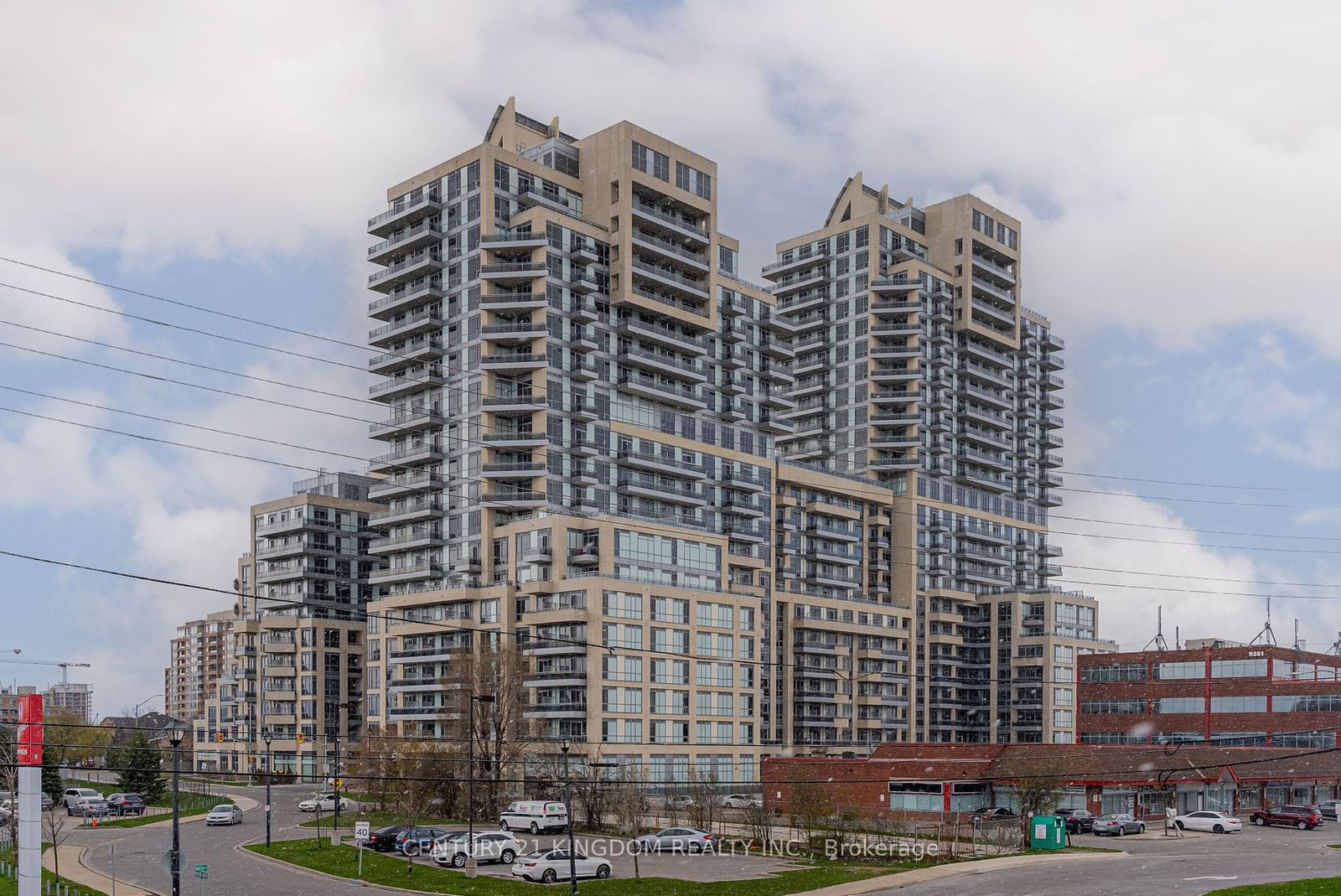 9201 Yonge St, unit 1405 for rent