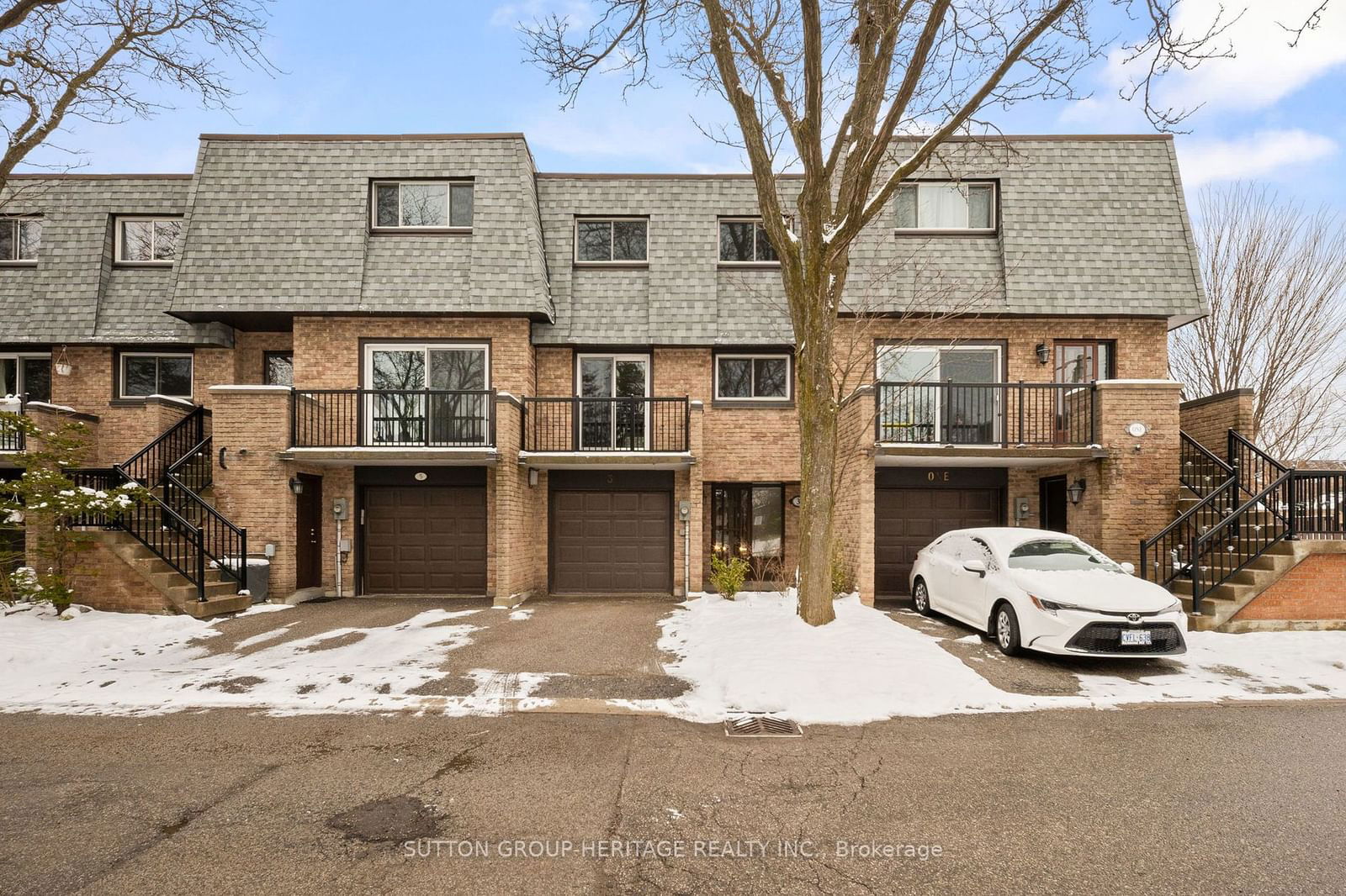 2 Woodglen Way Townhouses, Markham, Toronto