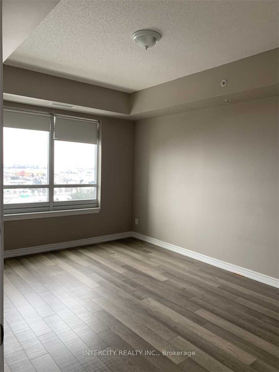 9255 Jane St, unit 1008 for rent