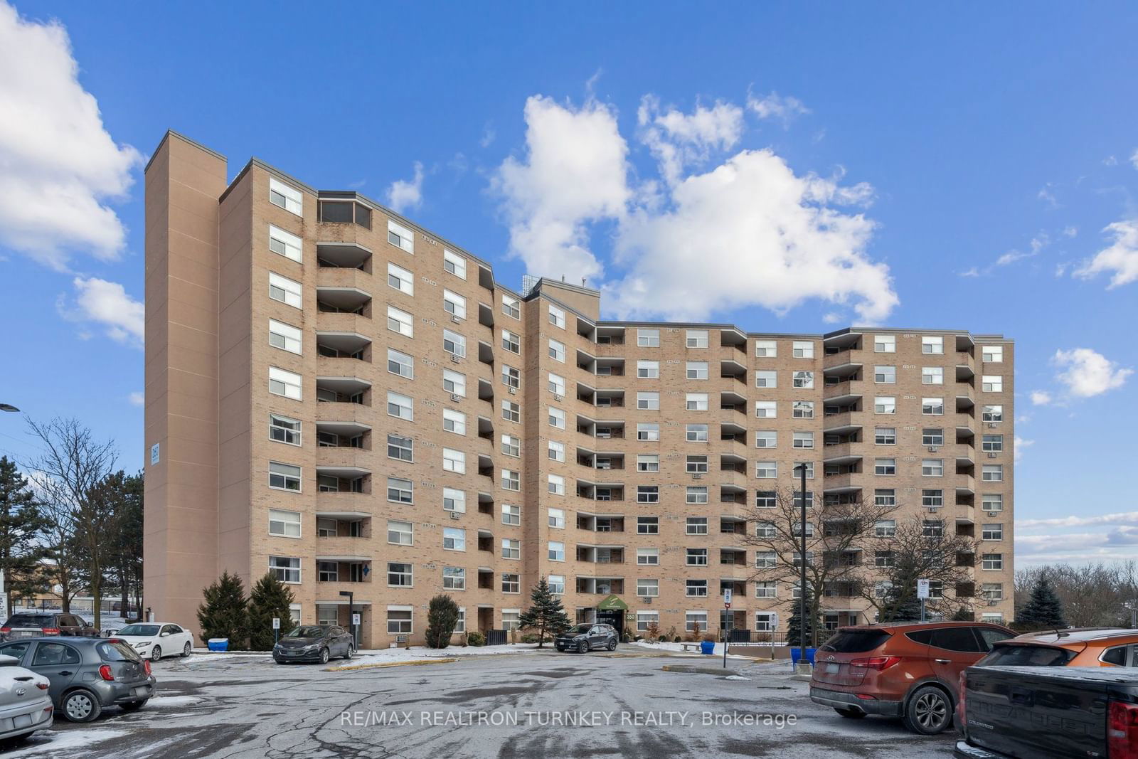 260 Davis Dr, unit P1011 for sale