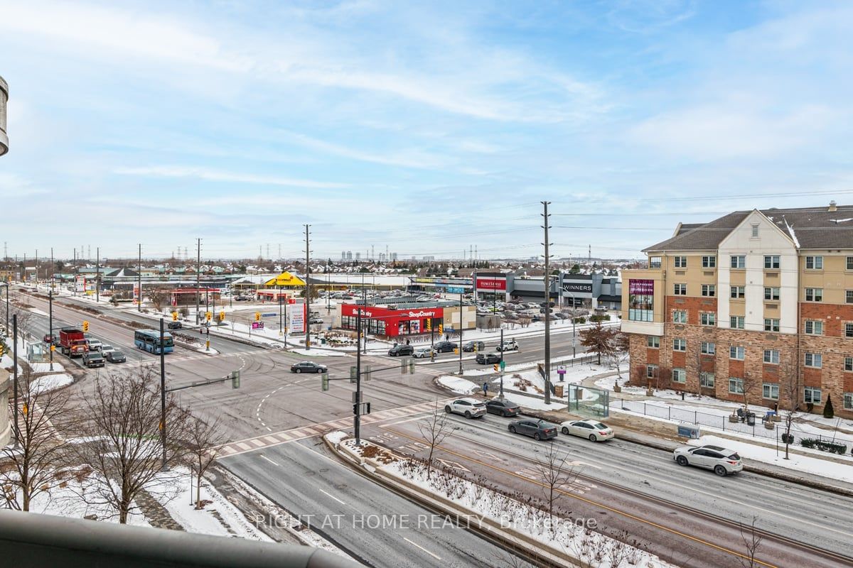 Residence of Beauclaire Condos, Vaughan, Toronto