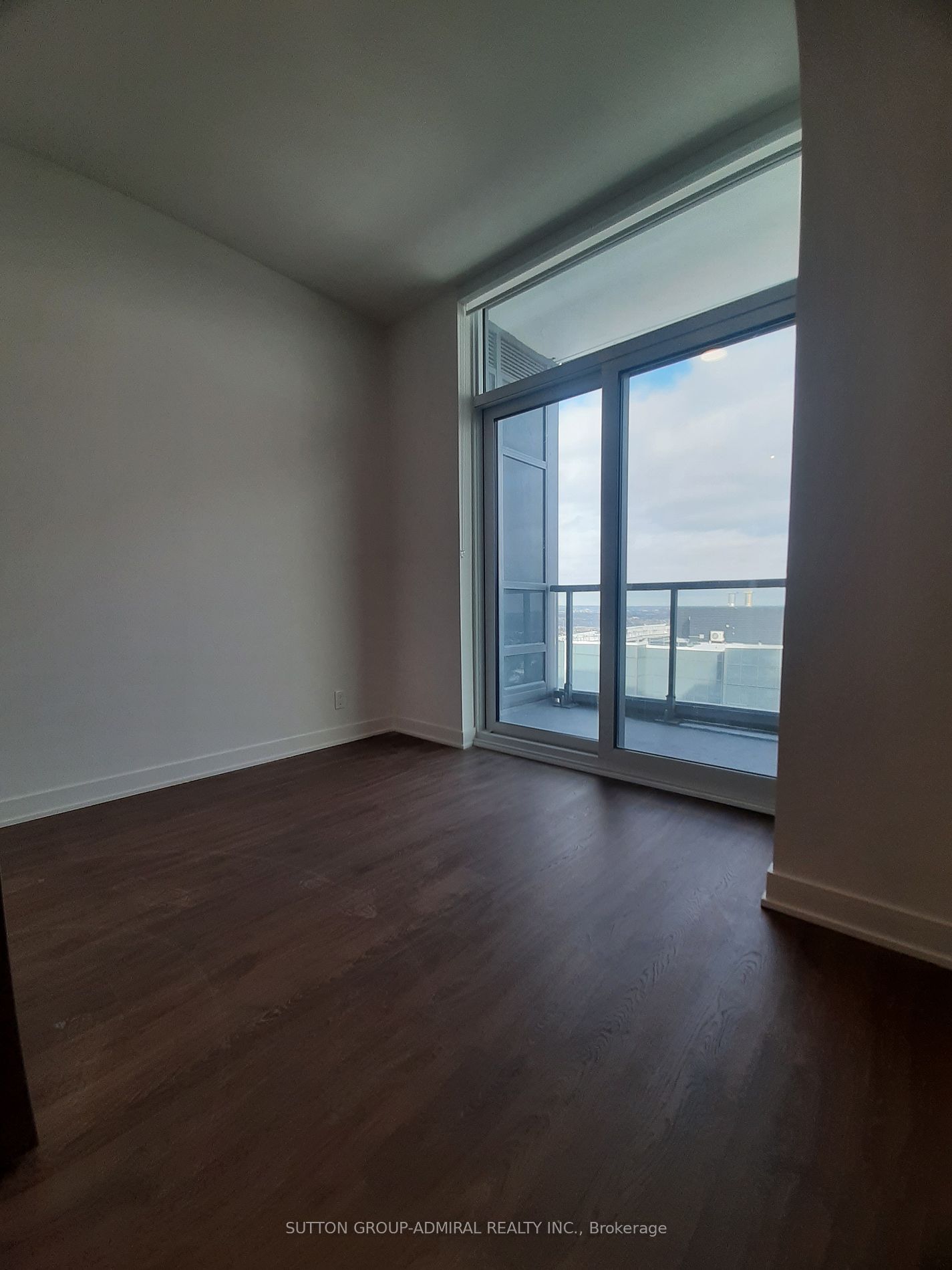 30 Upper Mall Way, unit 3508 for rent