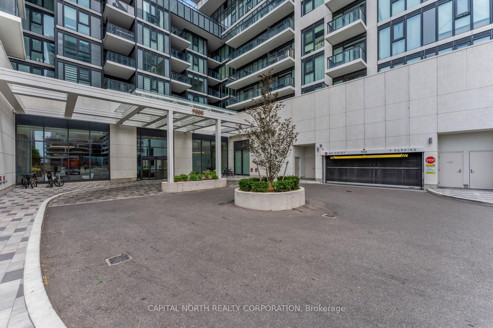 9000 JANE St, unit 1718 for sale