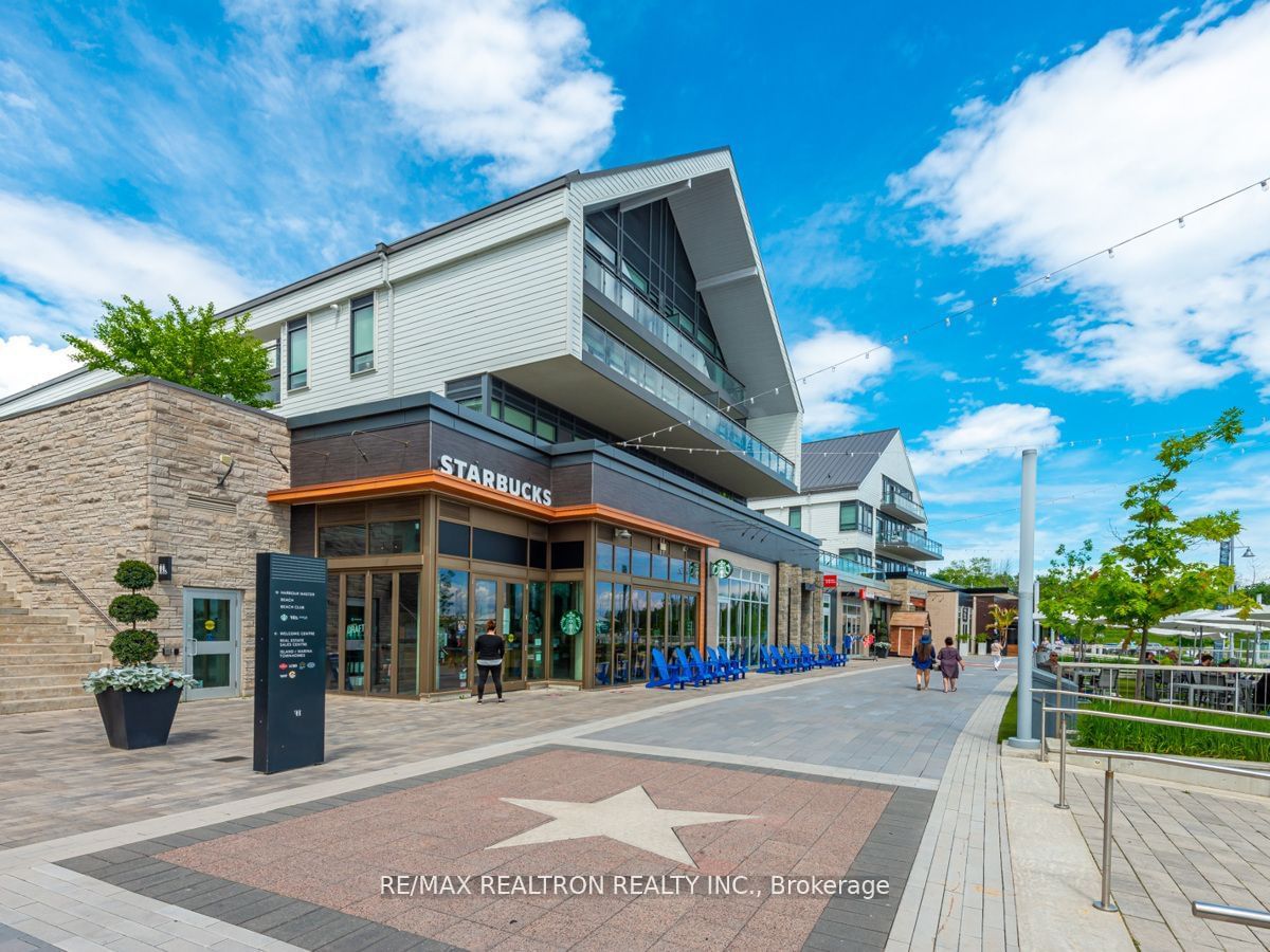 Friday Harbour, Innisfil, Toronto