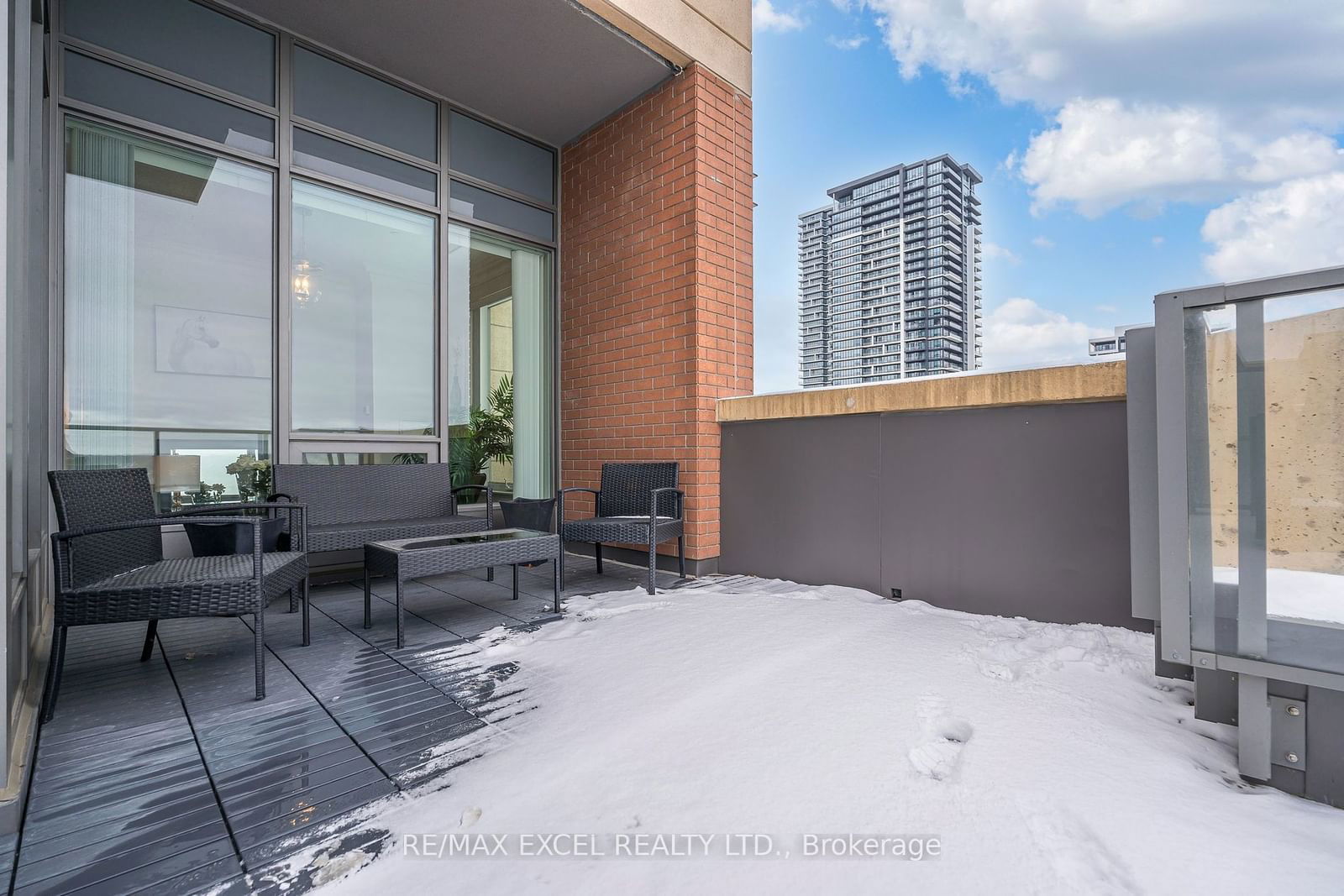 28 Uptown Dr, unit PH 06 for sale