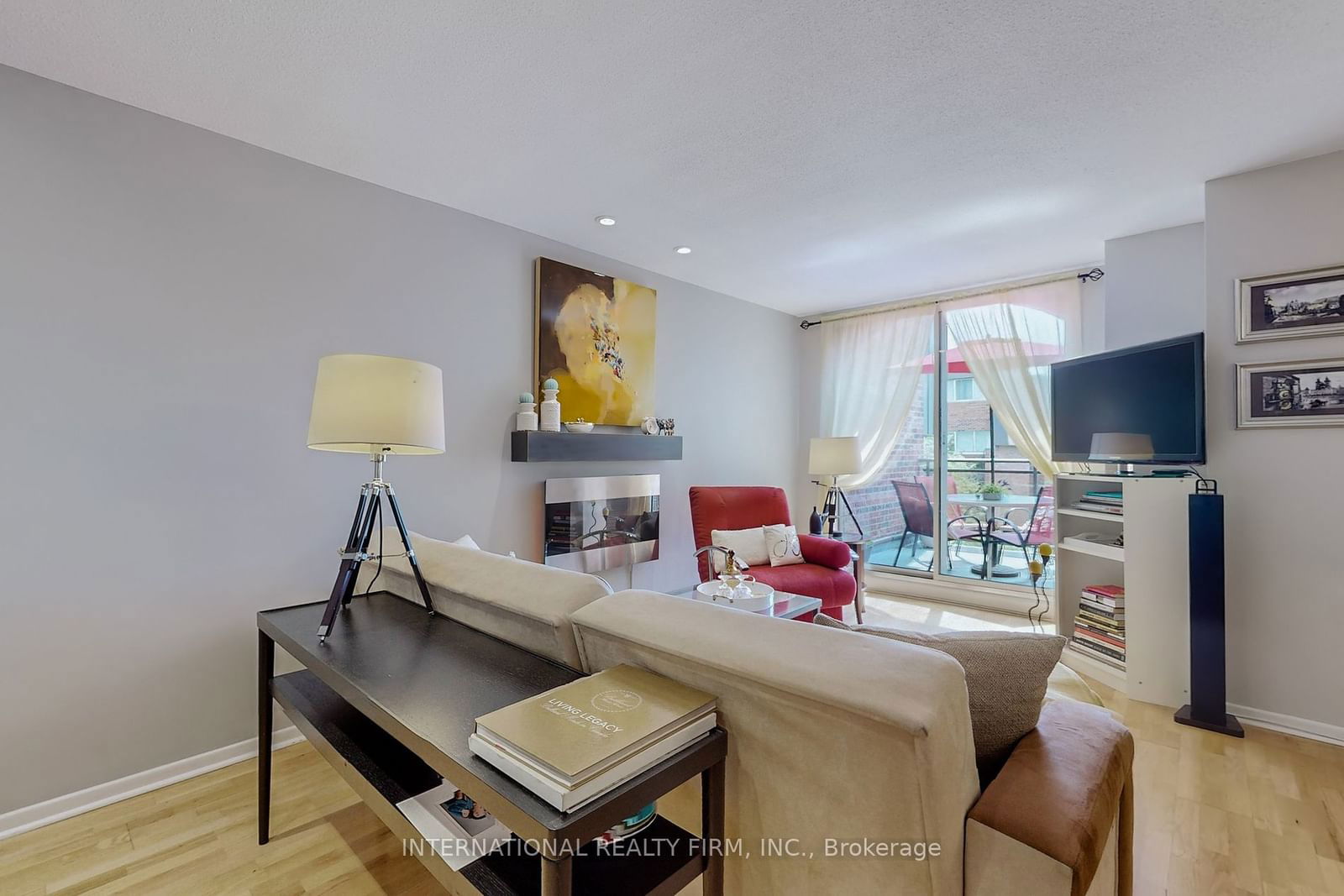 16A Elgin St, unit 311 for sale