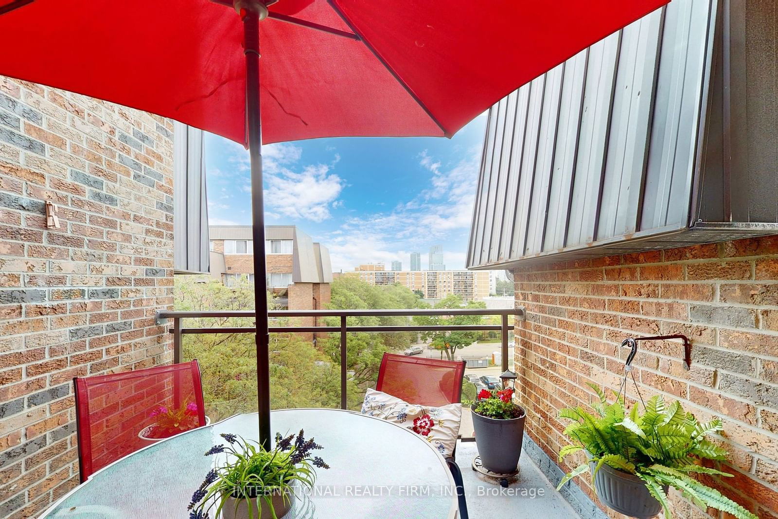 16A Elgin St, unit 311 for sale