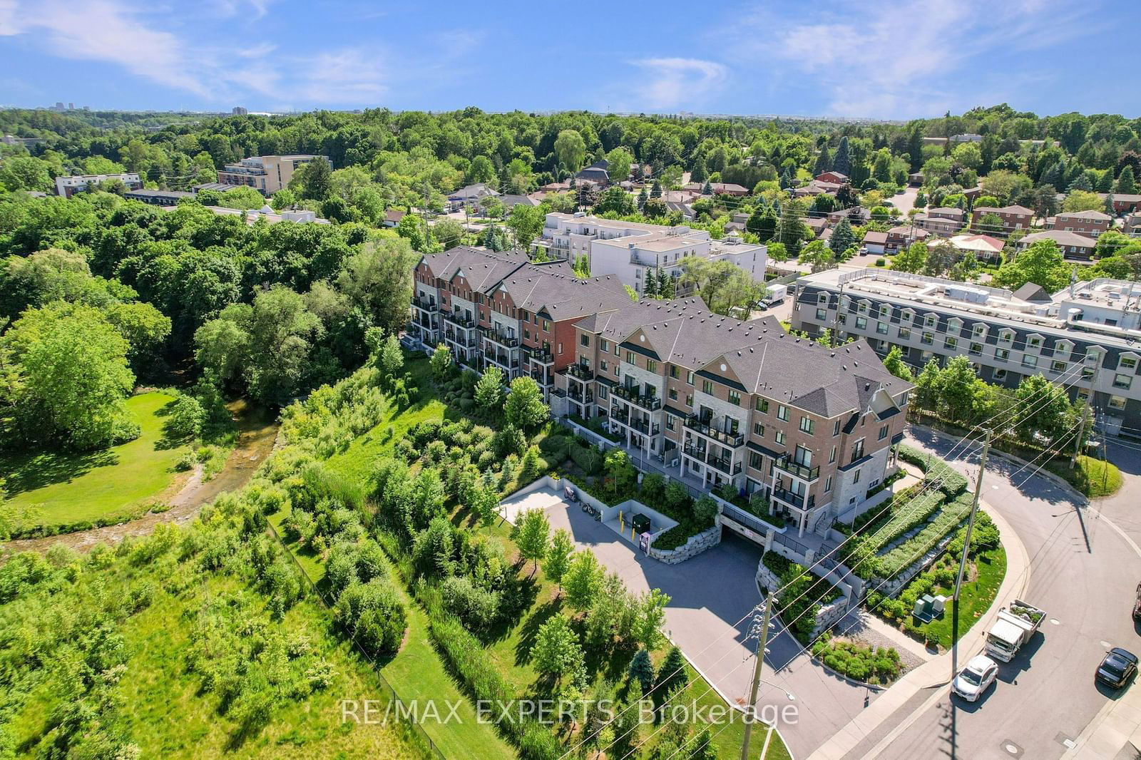 199 Pine Grove Rd, unit 321 for sale