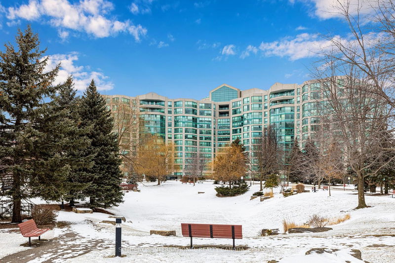 7905 Bayview Ave, unit 215 for sale