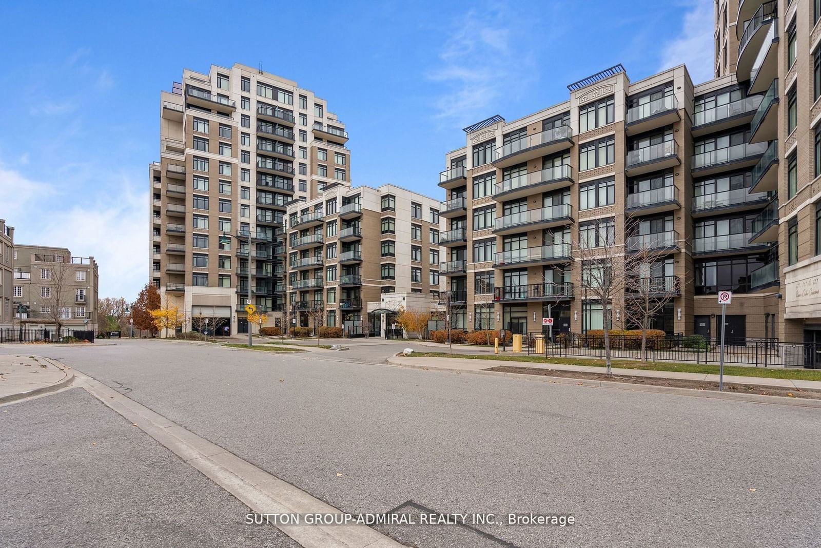 151 Upper Duke Cres, unit 407 for sale