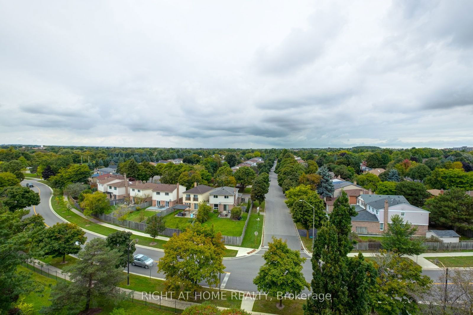 Waldon Pond Condos, Markham, Toronto