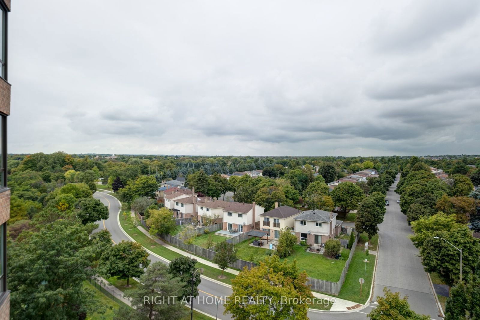 Waldon Pond Condos, Markham, Toronto