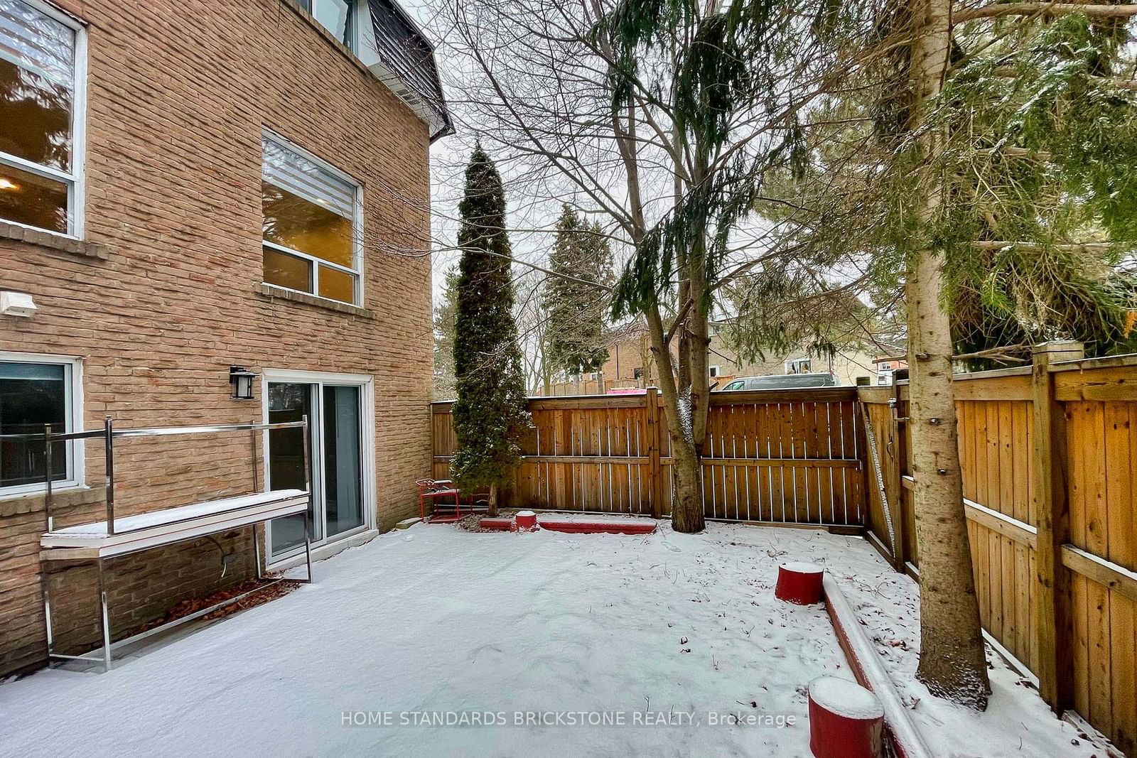 12 Poplar Cres, unit 34 for rent