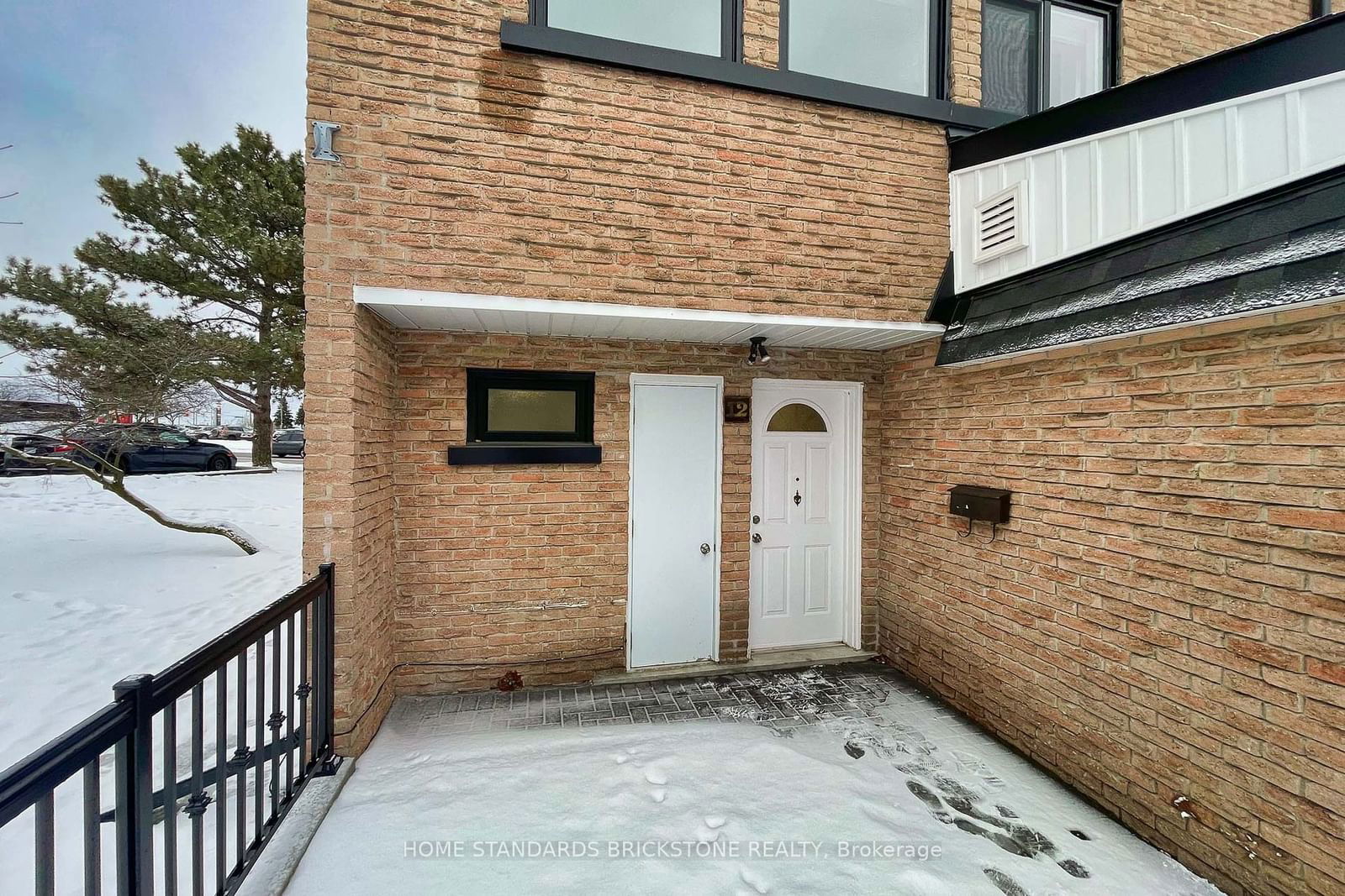 12 Poplar Cres, unit 34 for rent