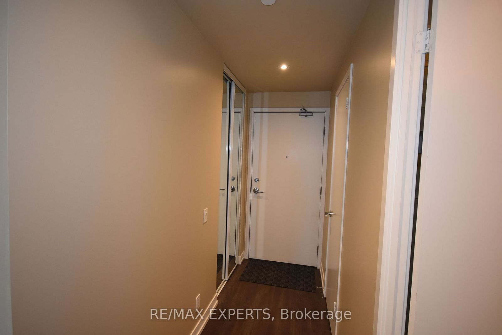 5 Buttermill Ave, unit 5905 for rent