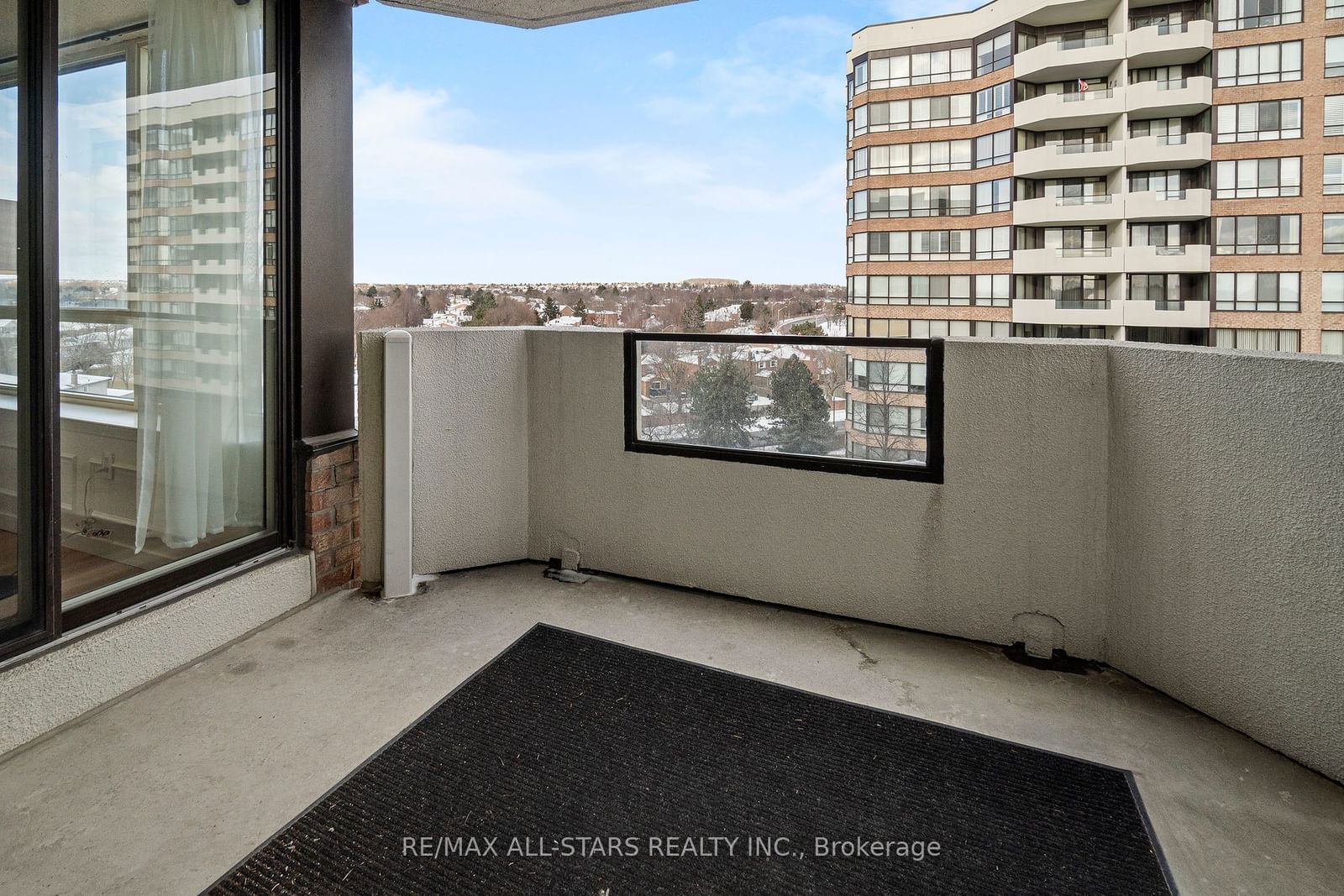 55 Austin Dr, unit 703 for sale