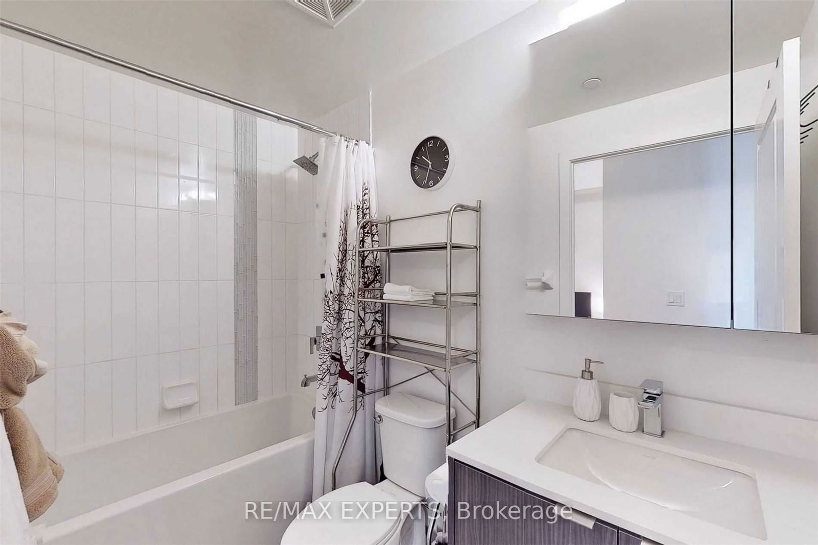 100 Eagle Rock Way, unit 224 for rent