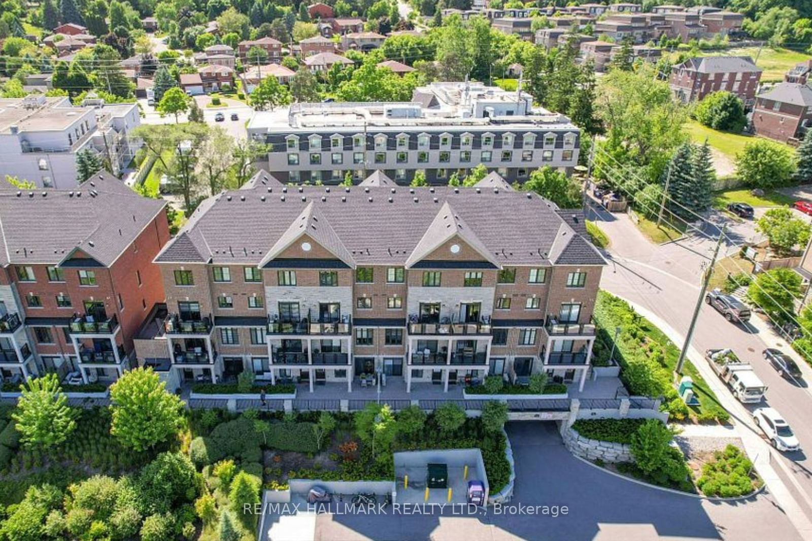 Riverside in Pine Grove Townhomes, Vaughan, Toronto