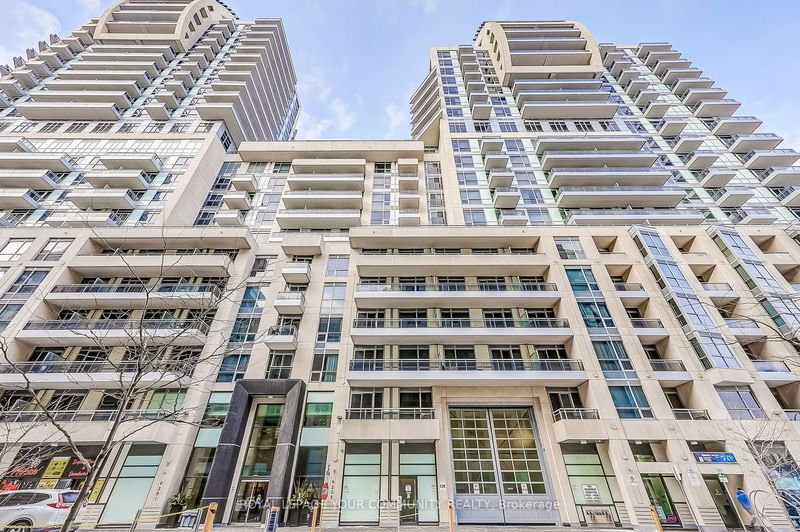 9205 Yonge St, unit 401 NE for sale