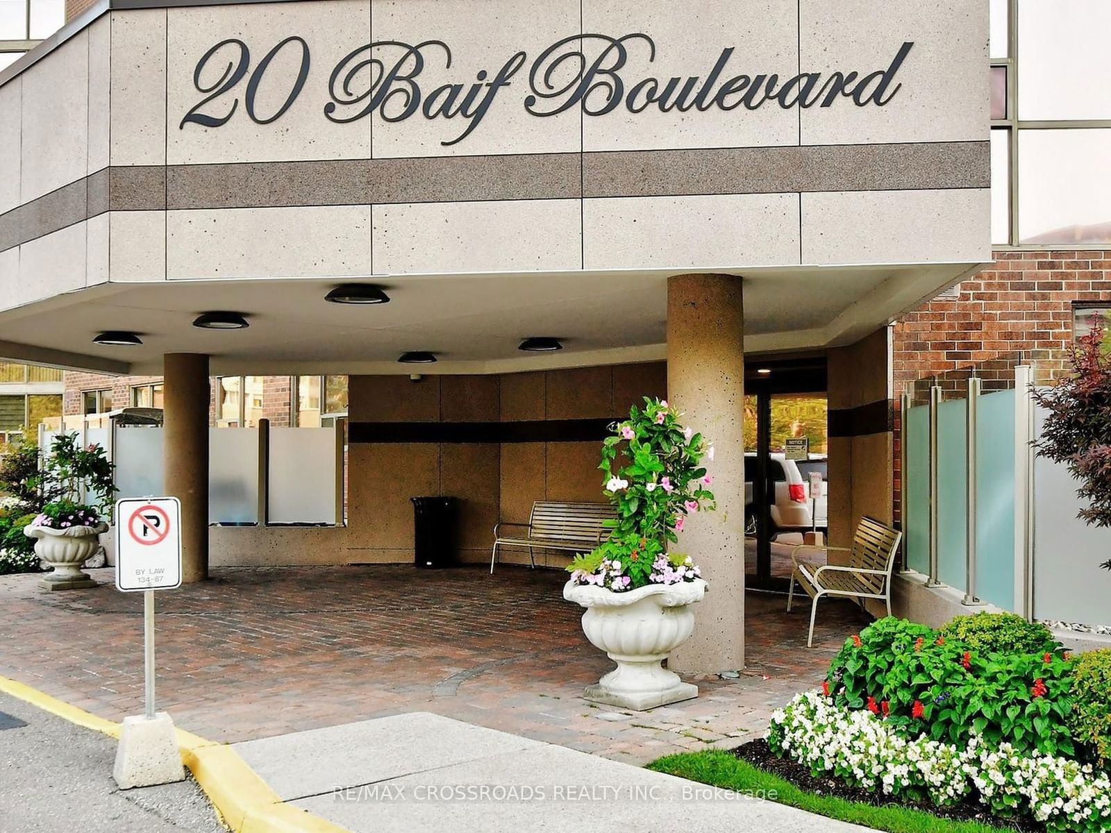 20 Baif Blvd Condos, Richmond Hill, Toronto