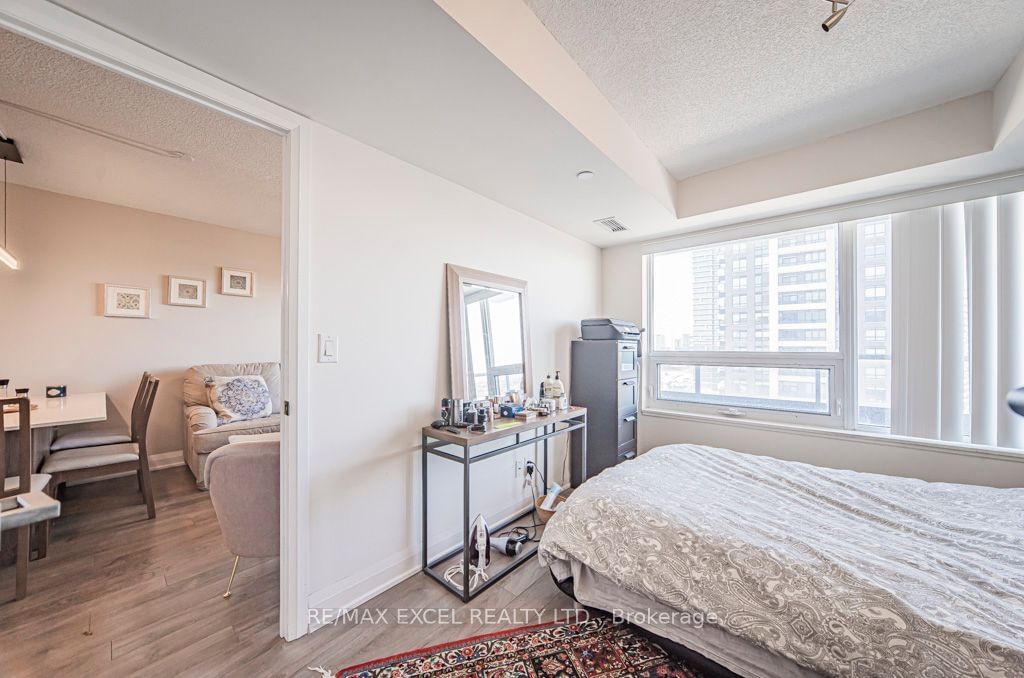 18 Uptown Dr, unit 1609 for sale