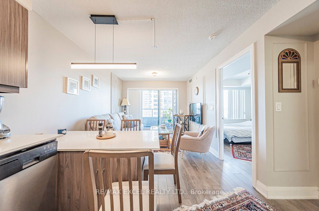 18 Uptown Dr, unit 1609 for sale