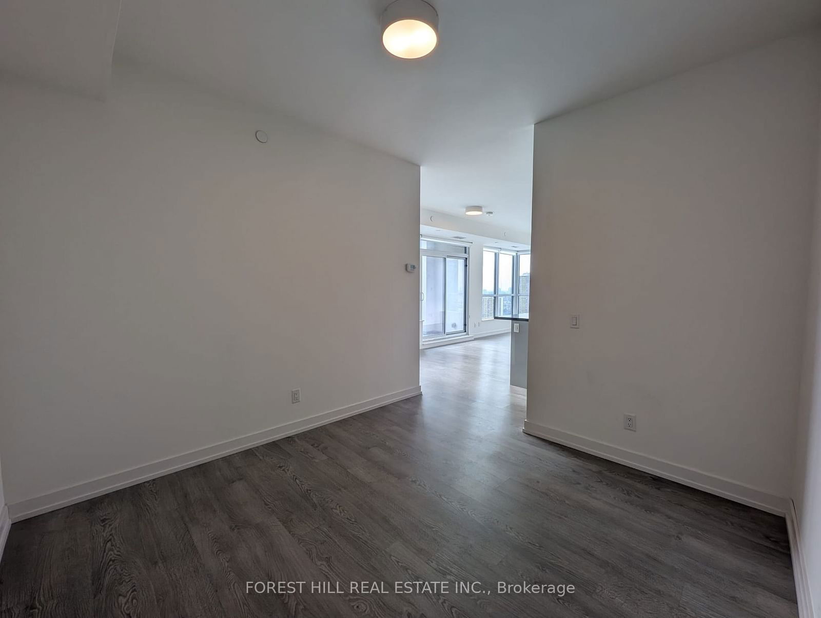 1 Grandview Ave, unit 2208 for rent