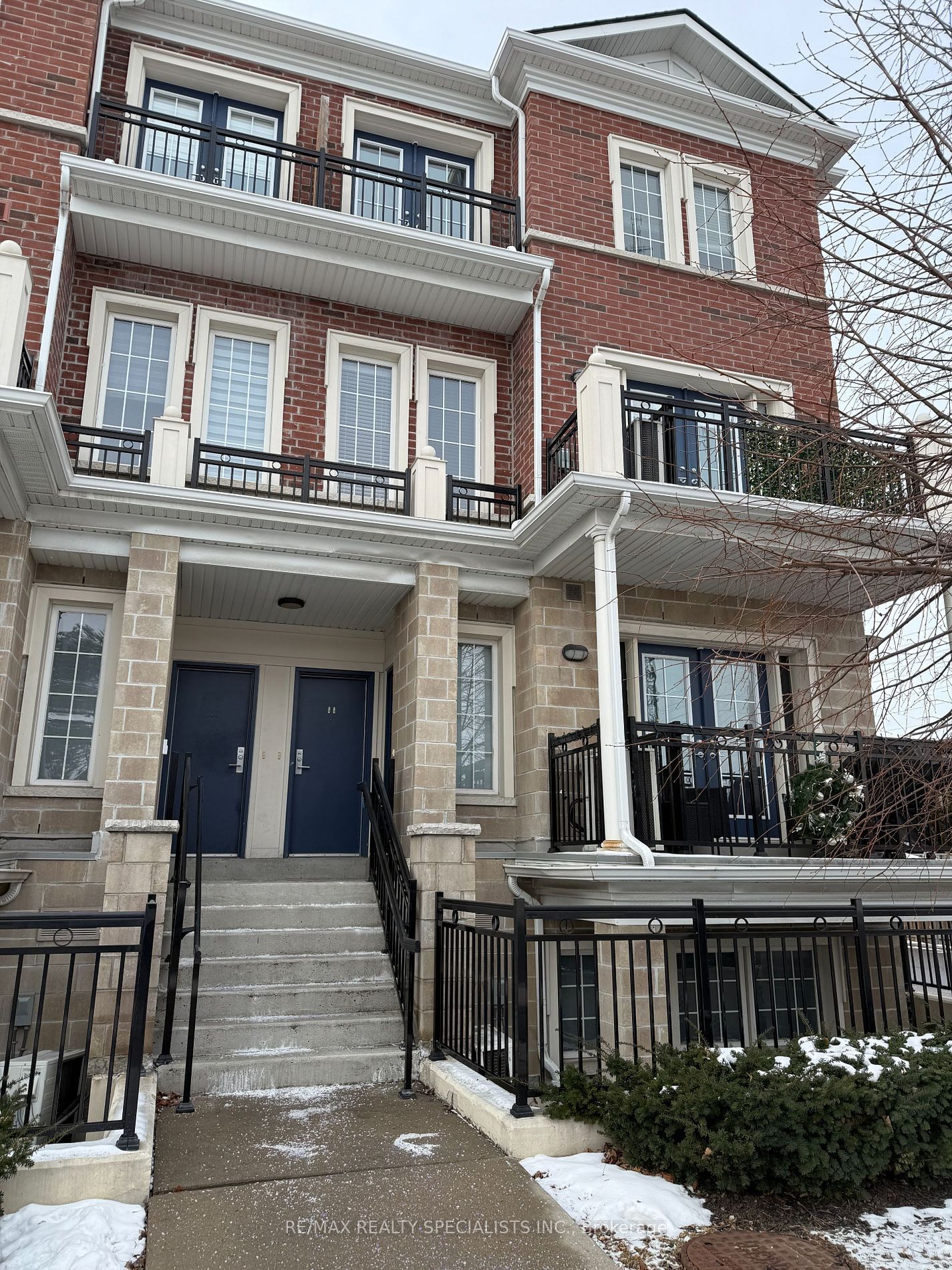 26 Bruce St, unit A10 for rent