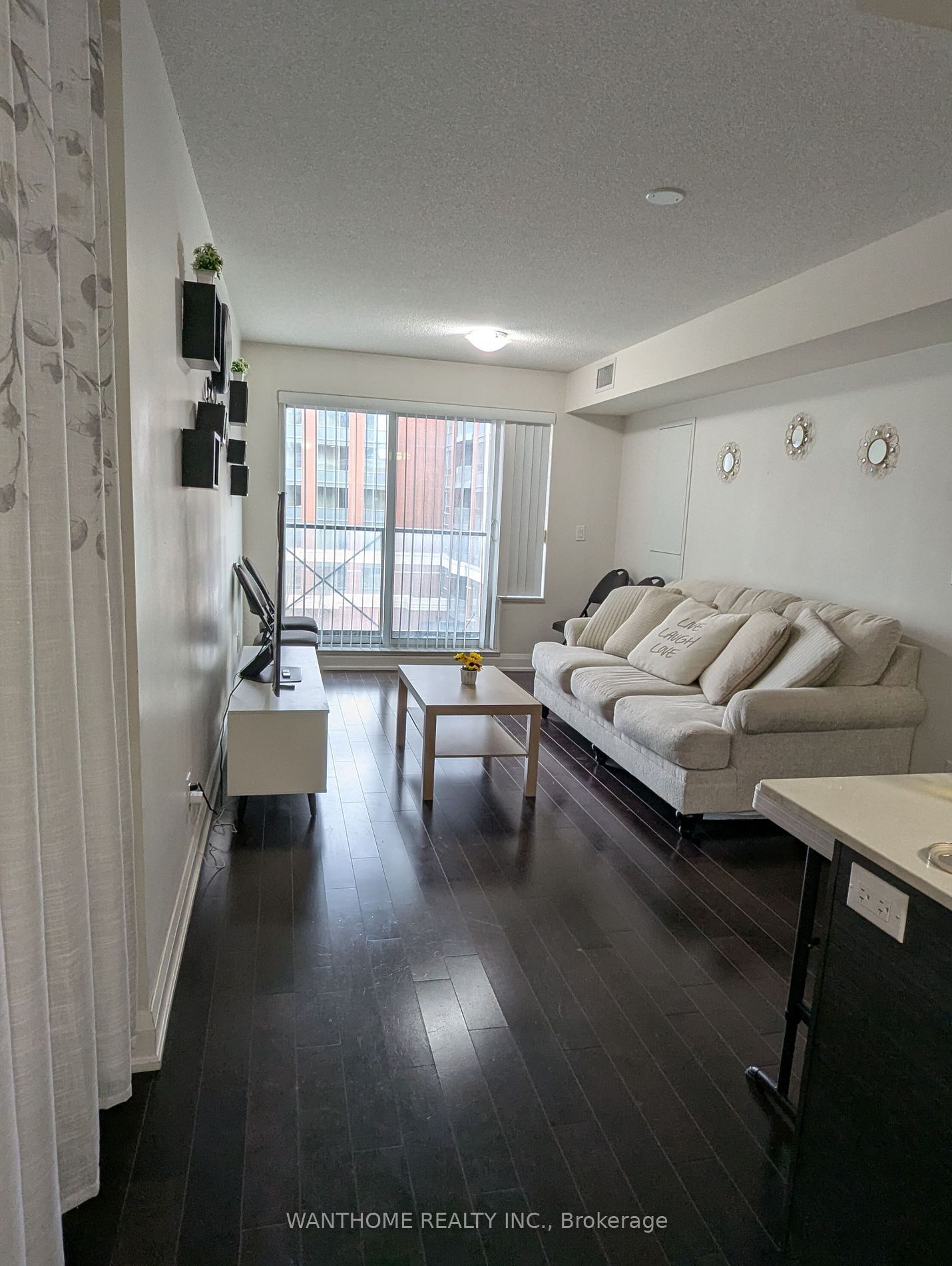 1 Uptown Dr, unit 505 for rent