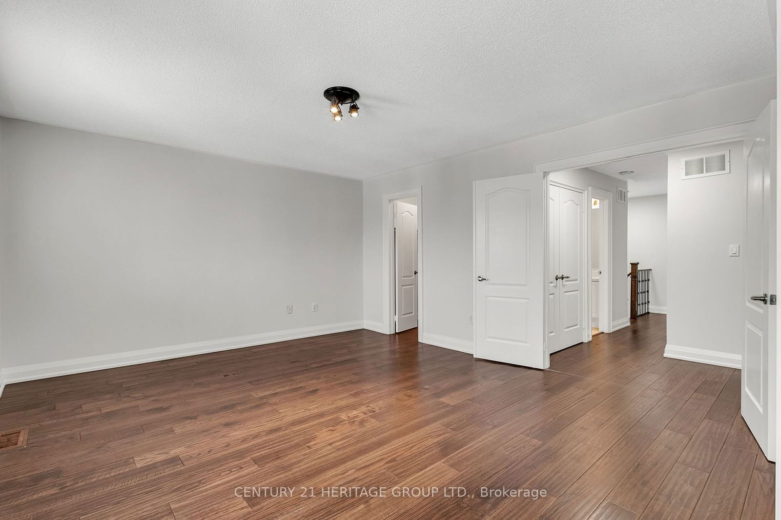 10 Post Oak Townhomes, Richmond Hill, Toronto