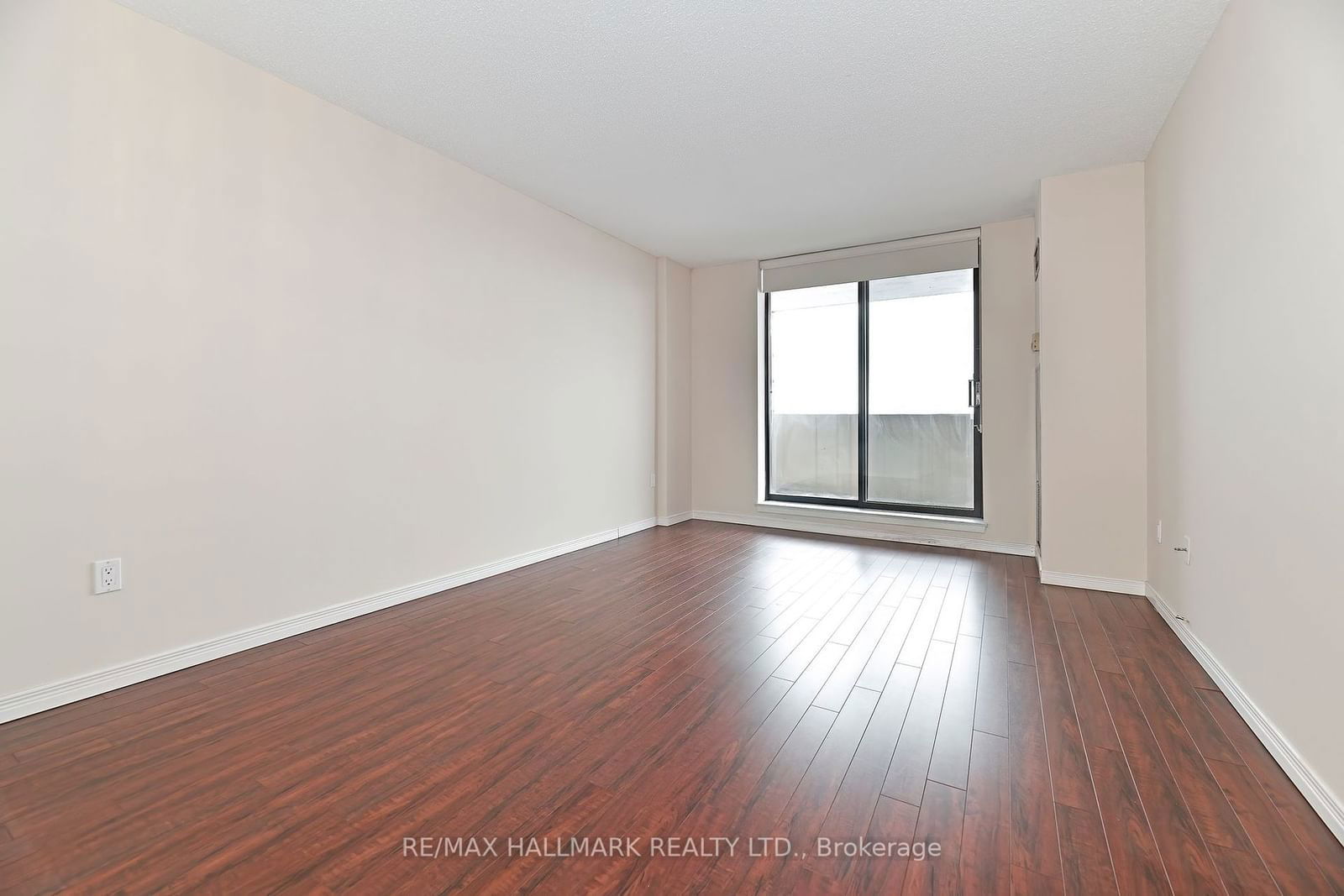 7601 Bathurst St, unit 1104 for rent