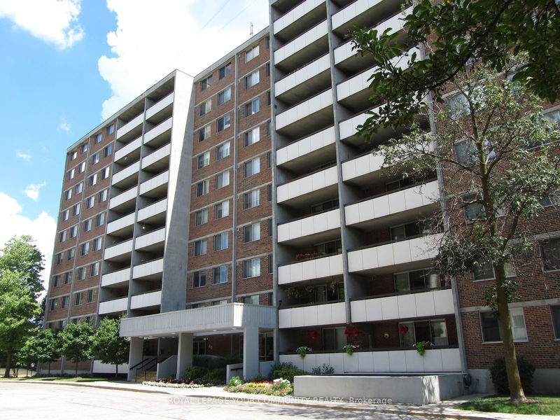 40 William Roe Blvd, unit 210 for sale