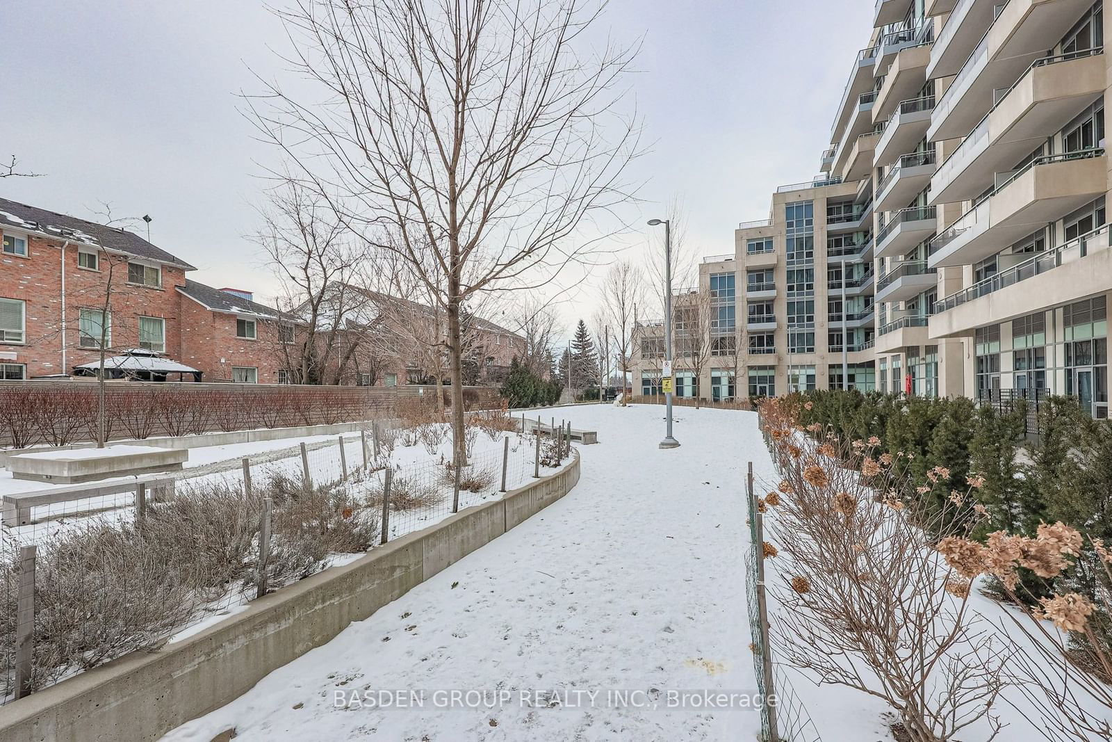 9191 Yonge St, unit 1004SW for rent