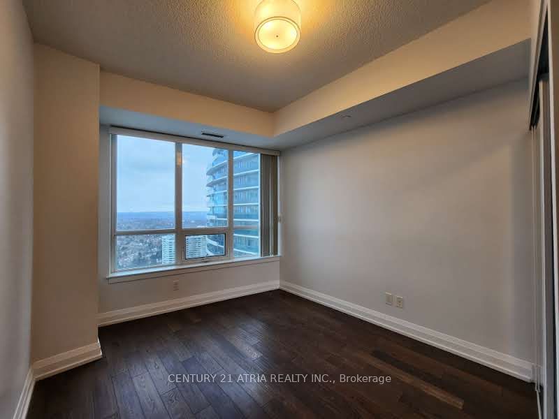 7161 Yonge St, unit 2533 for sale