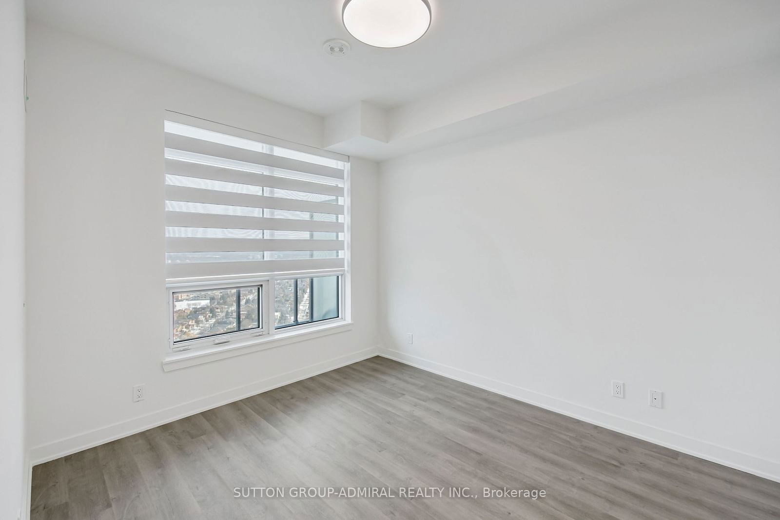 30 Upper Mall Way, unit 3408 for rent